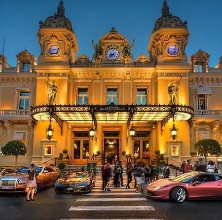 Moderne - Confort - Climatisation - - Soleil- *