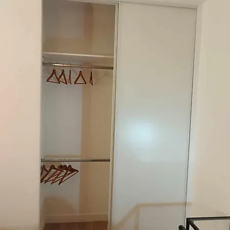 Appartement Moderne - Confort - Climatisation - - Soleil-