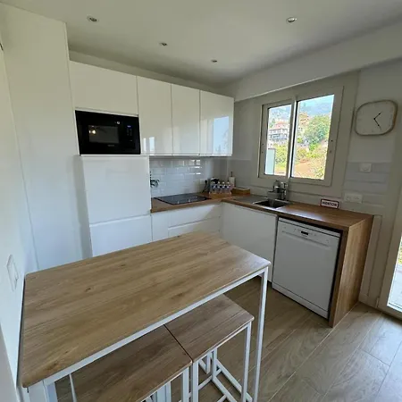 Moderne - Confort - Climatisation - - Soleil-