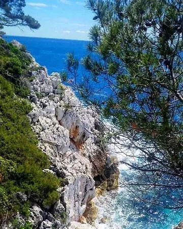 Moderne - Confort - Climatisation - - Soleil- Διαμέρισμα *