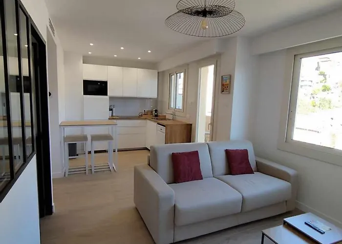 Moderne - Confort - Climatisation - - Soleil- Menton