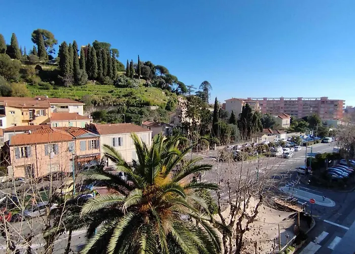 Moderne - Confort - Climatisation - - Soleil- Appartement Menton