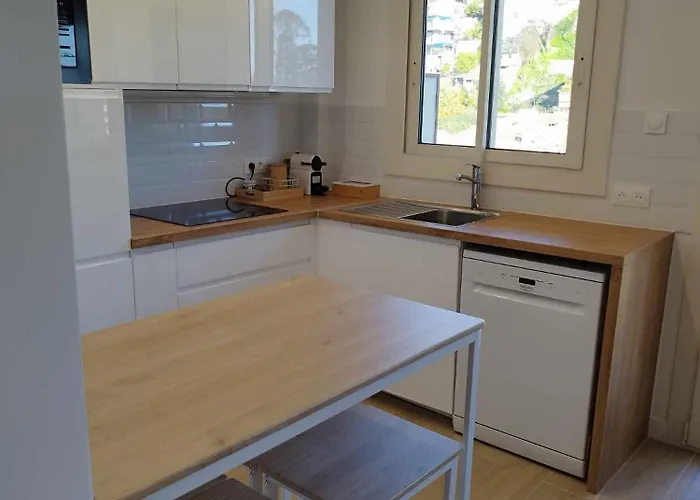 Moderne - Confort - Climatisation - - Soleil- Appartement *