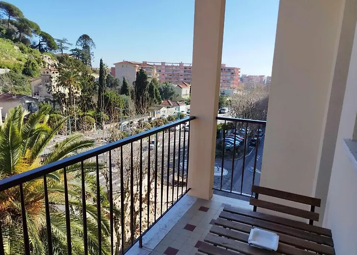 Moderne - Confort - Climatisation - - Soleil- Apartment